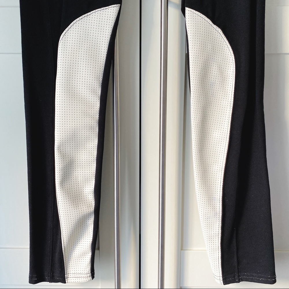 Moto Leggings - Picture 3 of 8